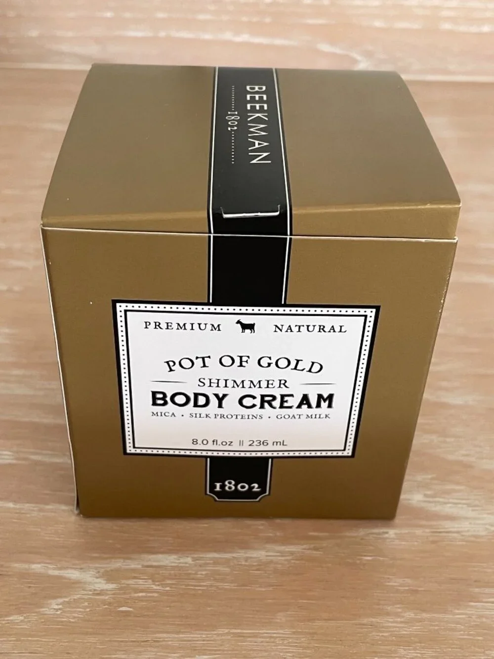Beekman 1802 Pot of Gold Shimmner Body Cream 8 Ounces in Original Box